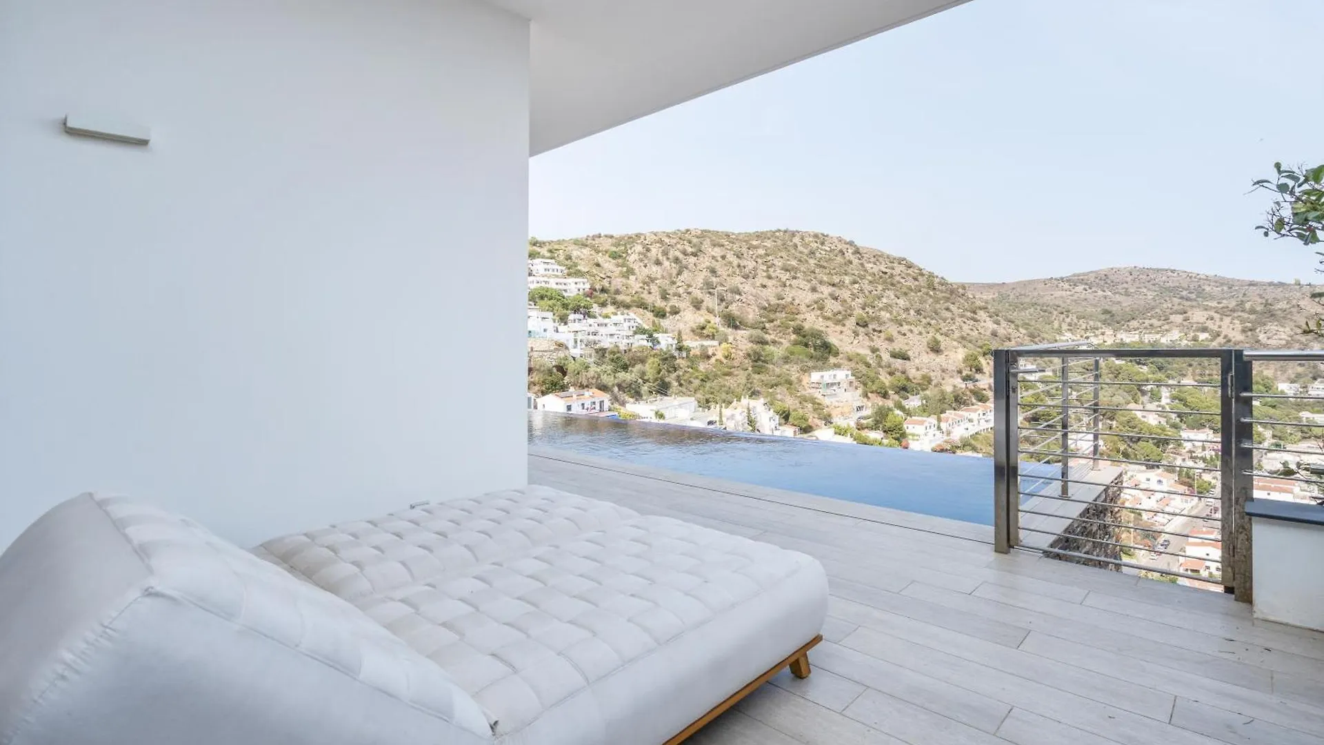 Welcs Villa 083 Emp Con Piscina Infinita Ρόζες